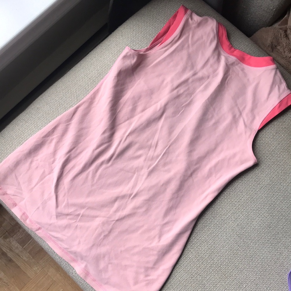 Lululemon top